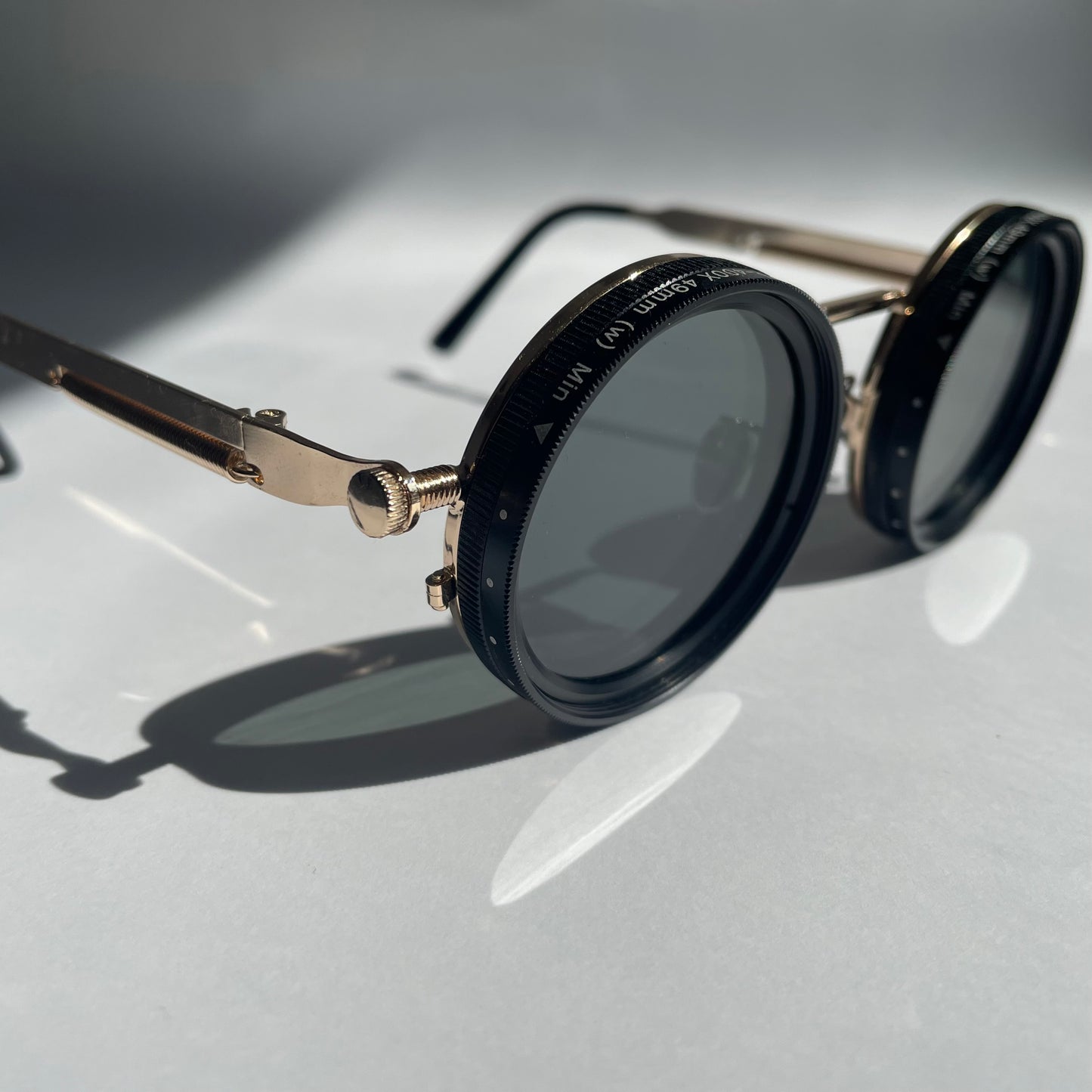 Switch Off™ EYESWITCH - "Style trifft Funktion"